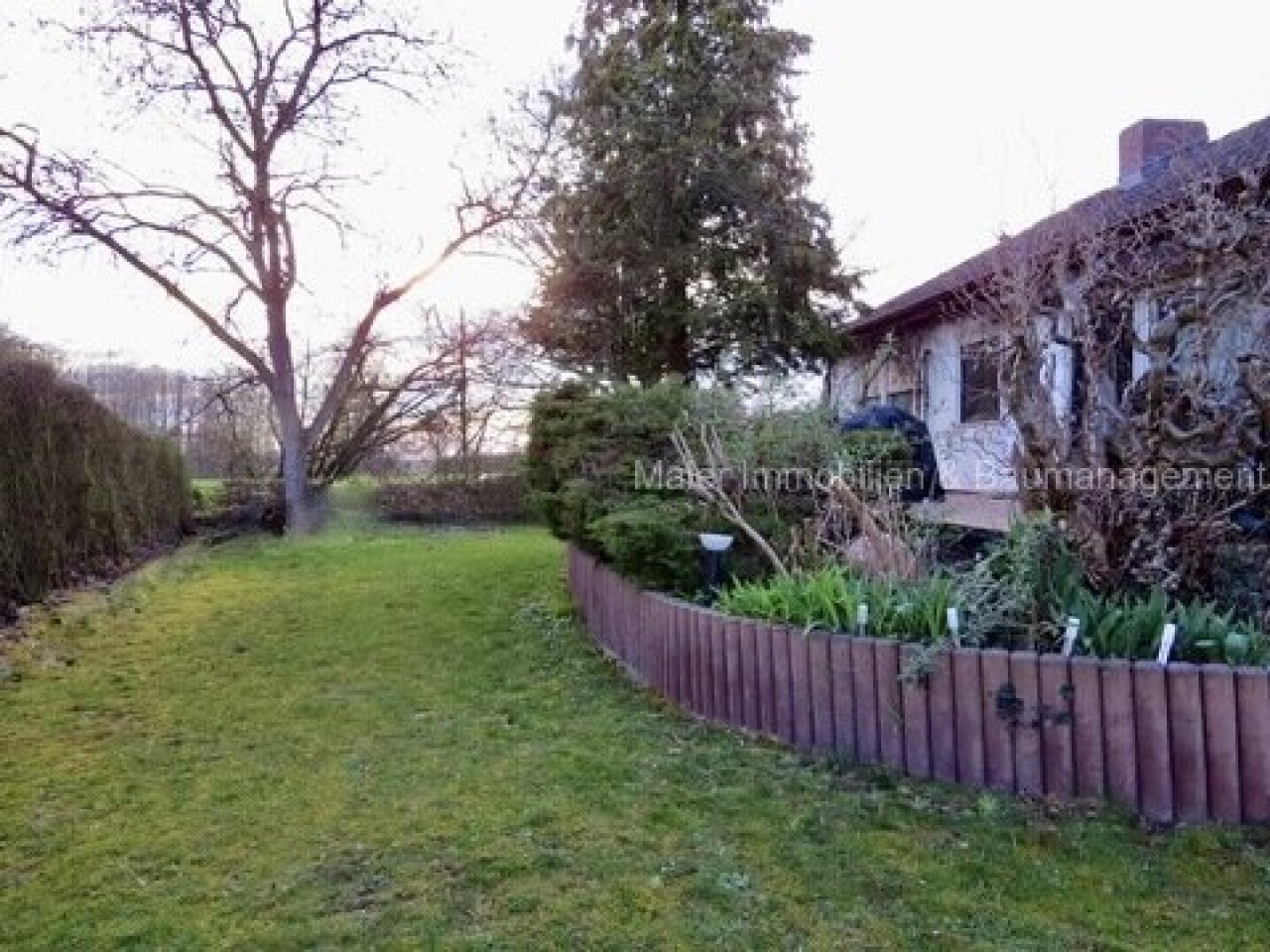 Garten, Blick nach Westen