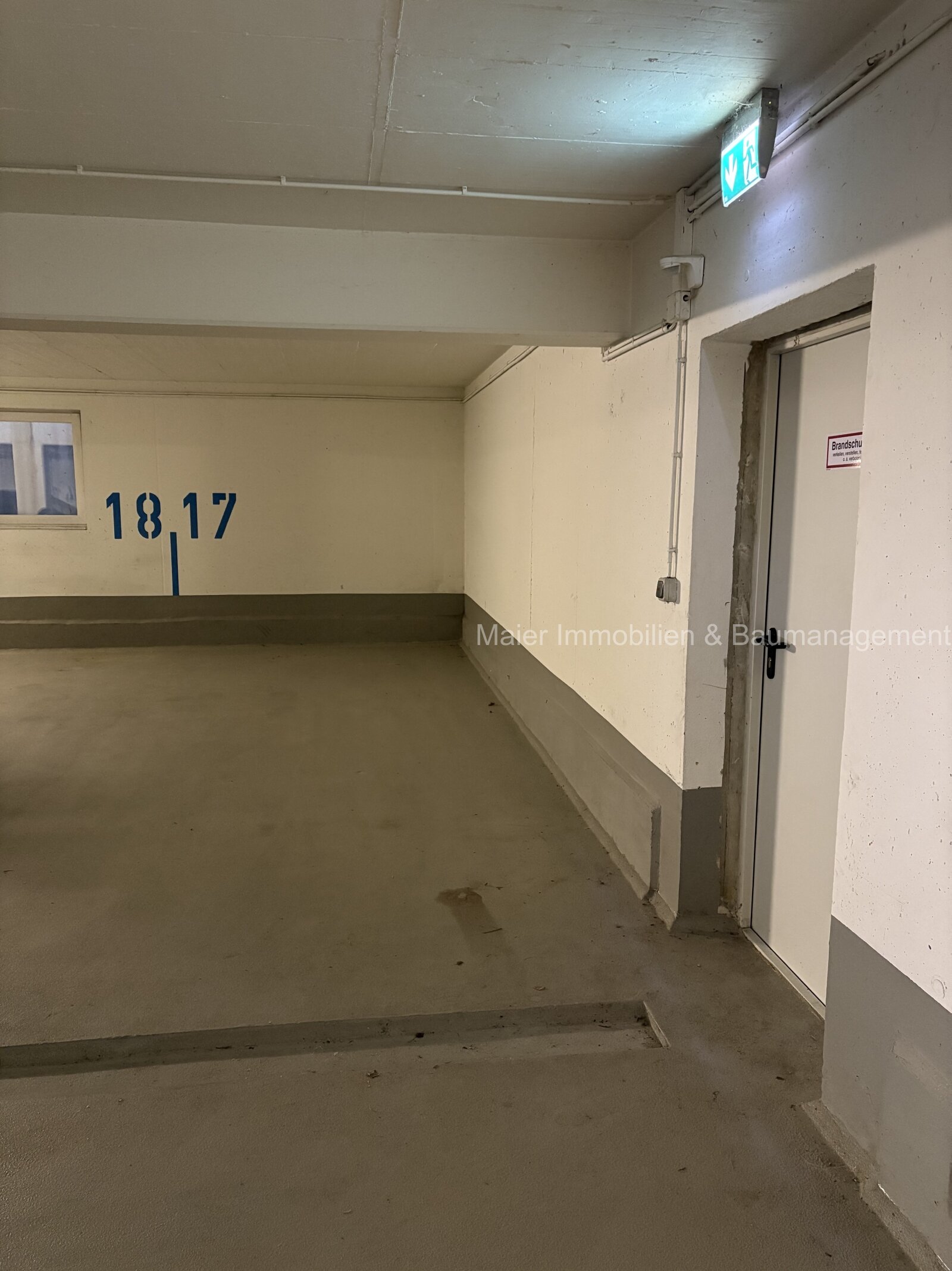 Tiefgarage Stellplatz
