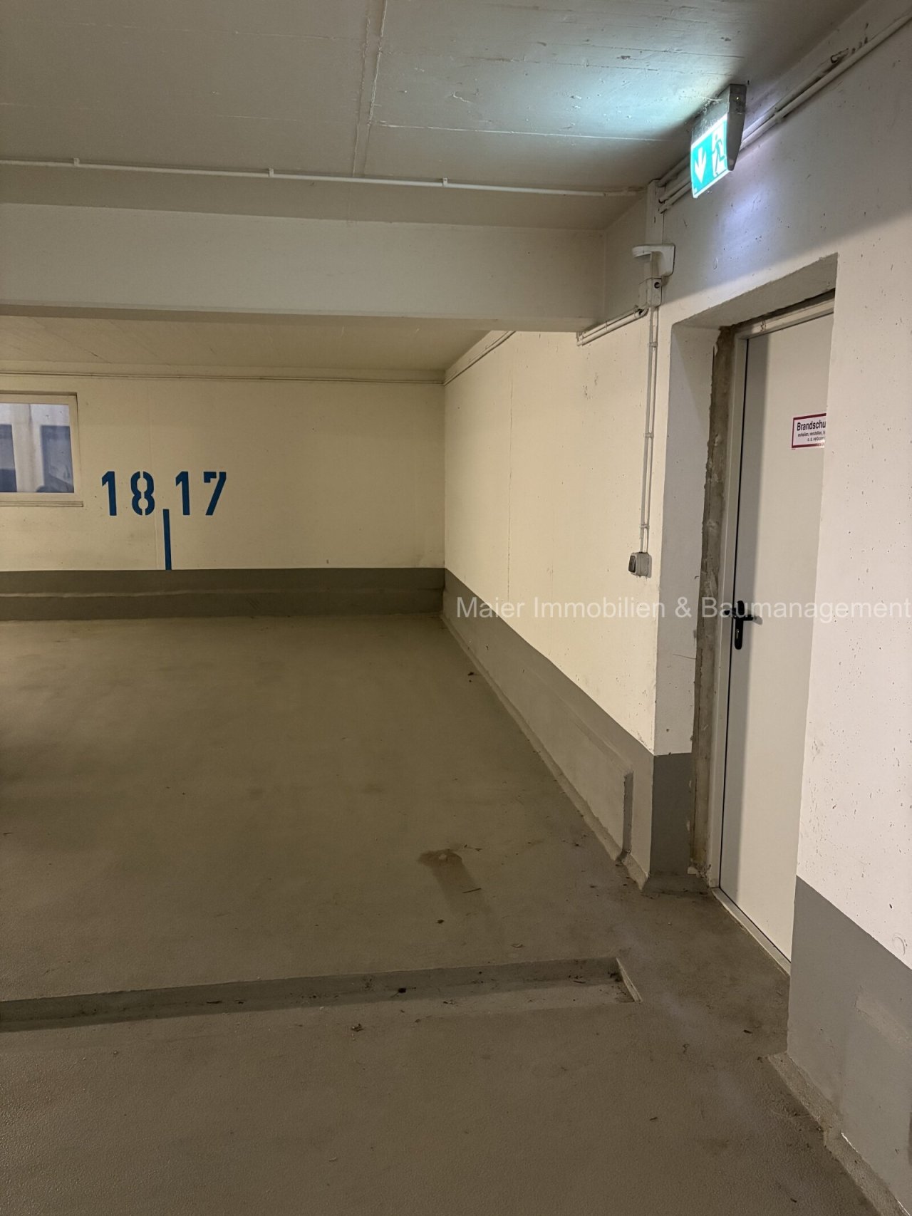 Tiefgarage Stellplatz
